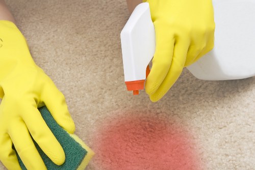Professional carpet cleaning team introduction in Woodford Green